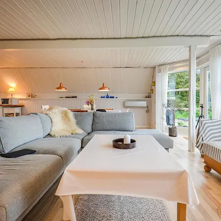 Beach Front Home In Ebeltoft With Sauna Ebeltoft
