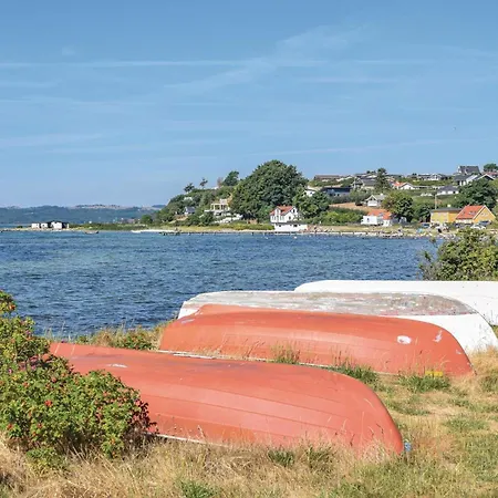 Tatil Evi Beach Front Home In Ebeltoft With Sauna *