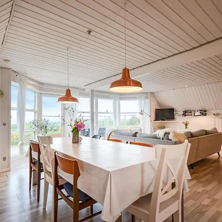 Beach Front Home In Ebeltoft With Sauna Ebeltoft