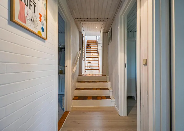 V * Ebeltoft