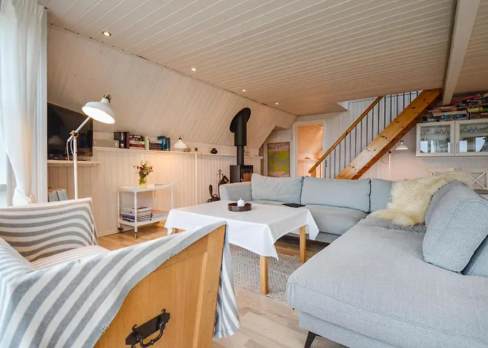 Holiday home V *